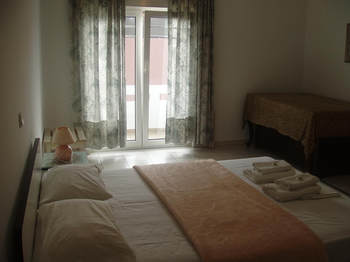 Aris Apartments Gerani  Екстер'єр фото