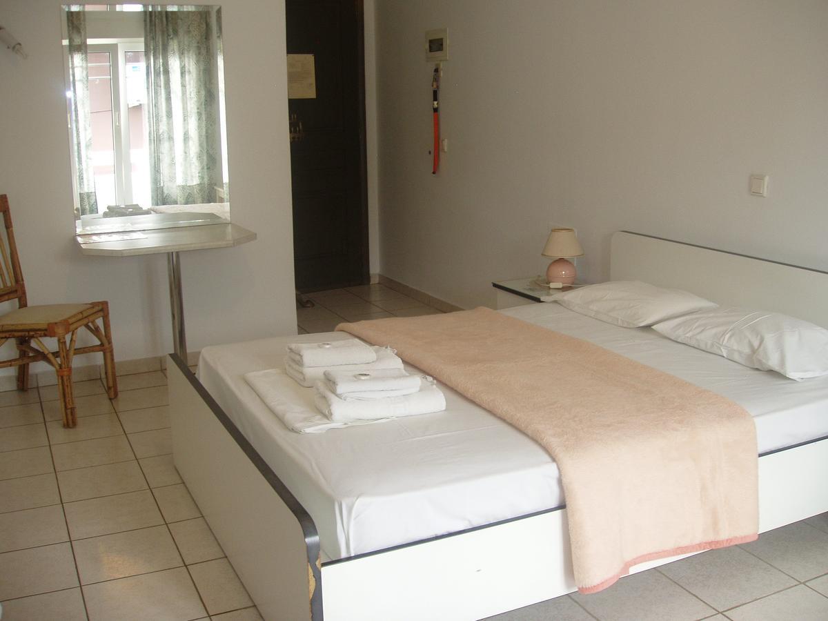 Aris Apartments Gerani  Екстер'єр фото