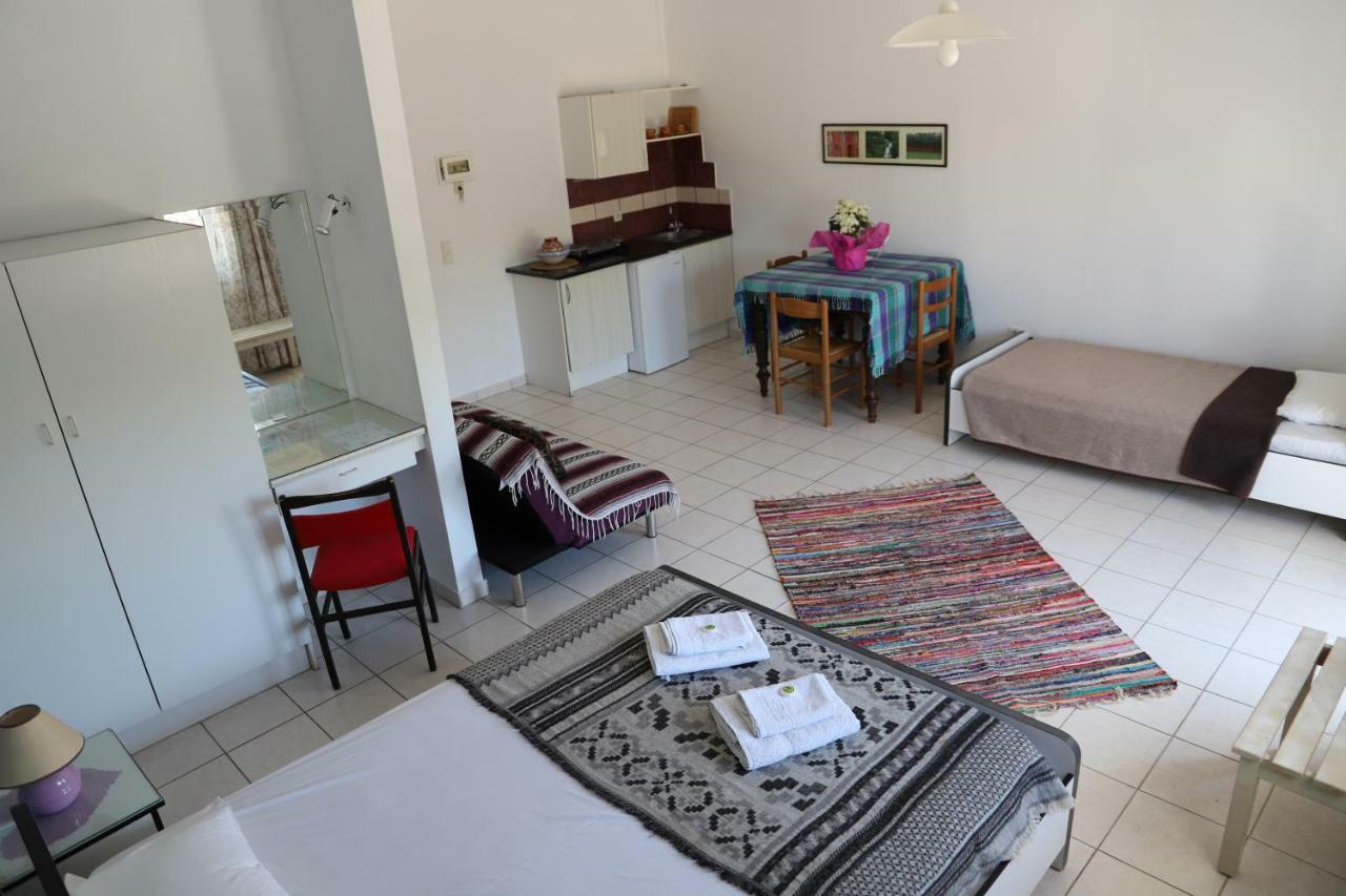 Aris Apartments Gerani  Екстер'єр фото
